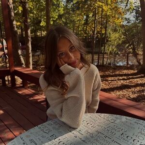 Meet your Posher, Aleaha